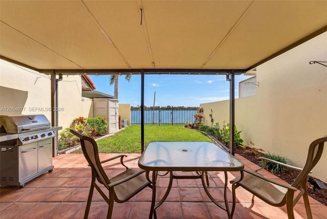 19113 NW 64th Ct, Hialeah, FL 33015