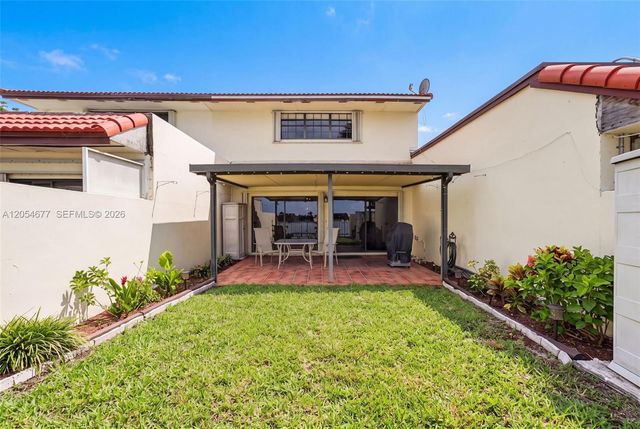 19113 NW 64th Ct, Hialeah, FL 33015
