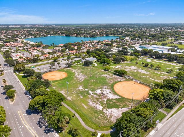 19113 NW 64th Ct, Hialeah, FL 33015