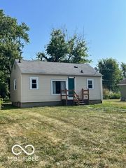 304 Andover Road, Anderson, IN 46013