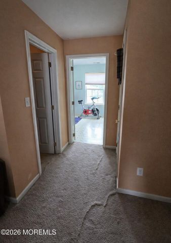 12 Durham Drive, Columbus, NJ 08022