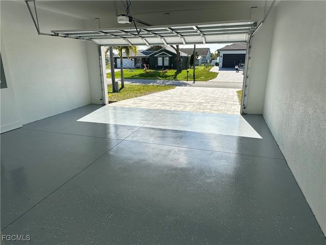 2309 NW 6th ST, Cape Coral, FL 33993
