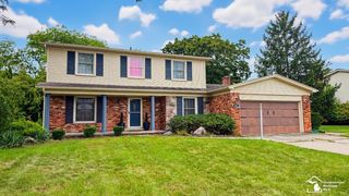 5481 Raven Parkway Street, Monroe, MI 48161
