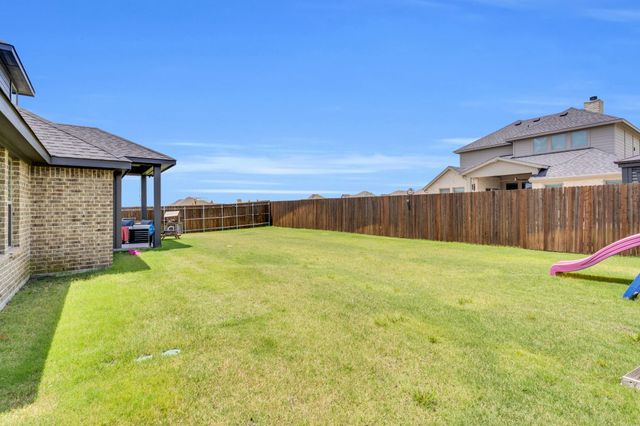 5425 Rowlan Row, Midlothian, TX 76065