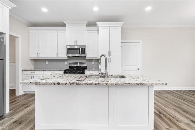 113 Goffigans TRCE, Yorktown, VA 23693