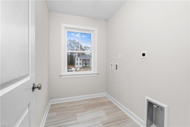 113 Goffigans TRCE, Yorktown, VA 23693