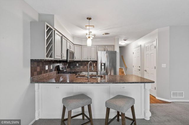 5651 138th Street N, Hugo, MN 55038