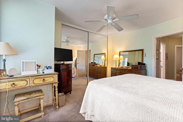 19 MCPHERSON, Philadelphia, PA 19119