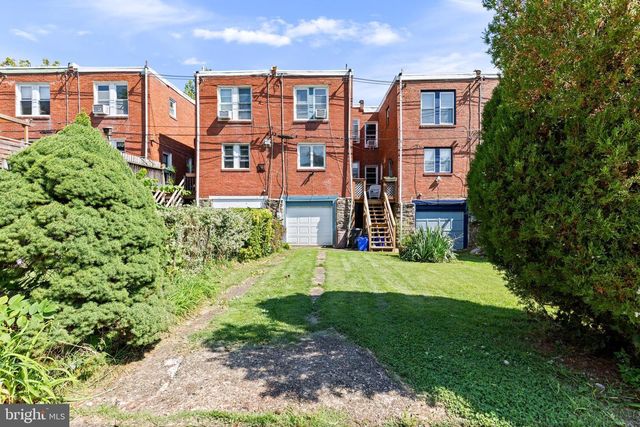 19 MCPHERSON, Philadelphia, PA 19119
