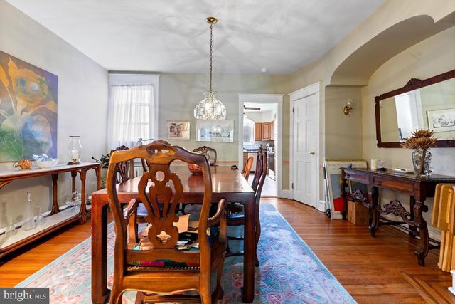 19 MCPHERSON, Philadelphia, PA 19119