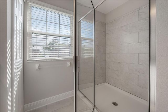 9102 CAROLINA WREN DRIVE, Tampa, FL 33626