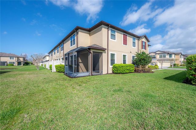 9102 CAROLINA WREN DRIVE, Tampa, FL 33626