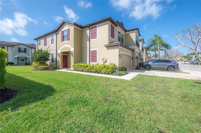 9102 CAROLINA WREN DRIVE, Tampa, FL 33626