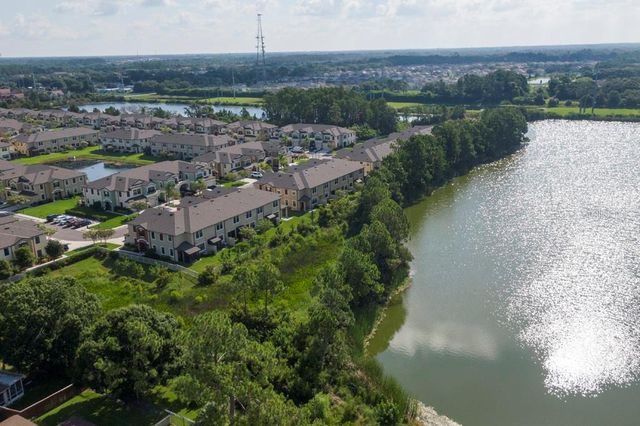 9102 CAROLINA WREN DRIVE, Tampa, FL 33626