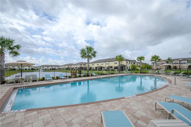 9102 CAROLINA WREN DRIVE, Tampa, FL 33626