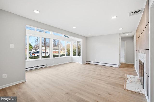 7917 ASHTON ST, Alexandria, VA 22309