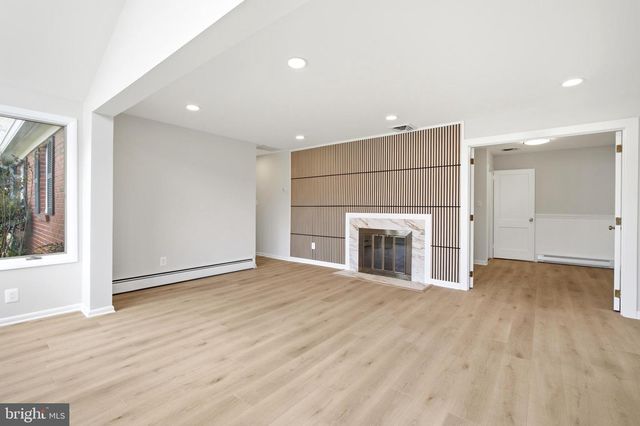 7917 ASHTON ST, Alexandria, VA 22309