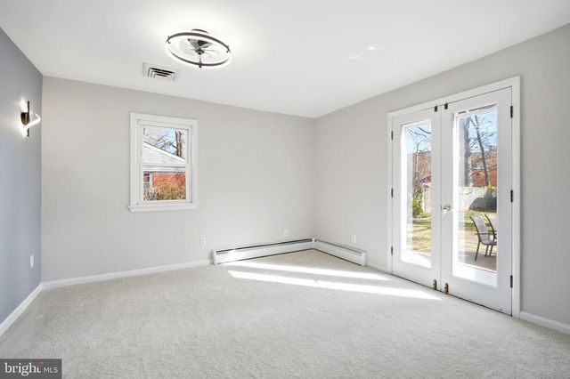 7917 ASHTON ST, Alexandria, VA 22309