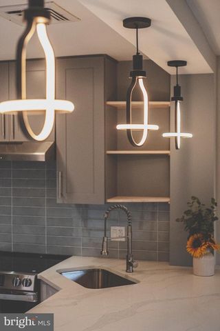 7917 ASHTON ST, Alexandria, VA 22309