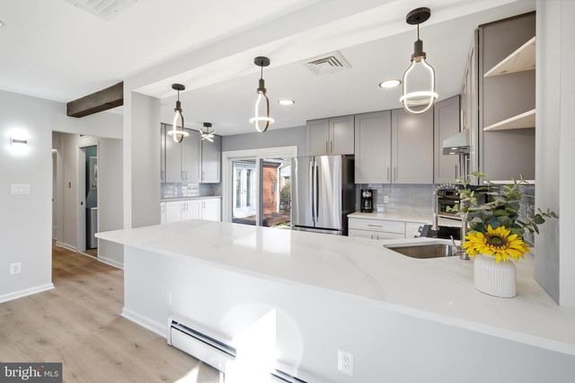 7917 ASHTON ST, Alexandria, VA 22309