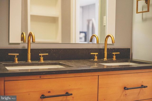 7917 ASHTON ST, Alexandria, VA 22309