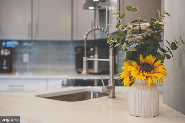 7917 ASHTON ST, Alexandria, VA 22309