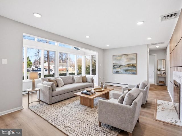 7917 ASHTON ST, Alexandria, VA 22309