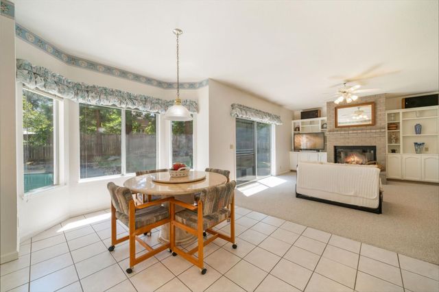 2104 Portsmouth, El Dorado Hills, CA 95762