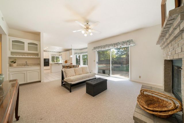 2104 Portsmouth, El Dorado Hills, CA 95762