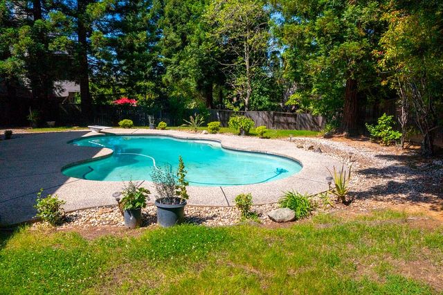 2104 Portsmouth, El Dorado Hills, CA 95762