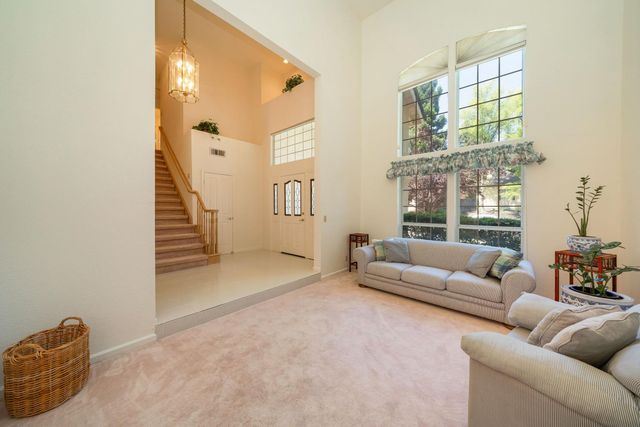 2104 Portsmouth, El Dorado Hills, CA 95762