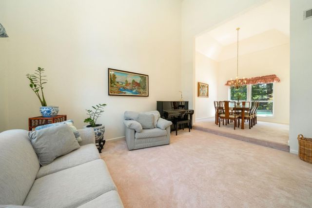 2104 Portsmouth, El Dorado Hills, CA 95762