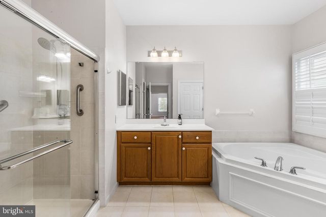 224 BOBWHITE RD, New Hope, PA 18938