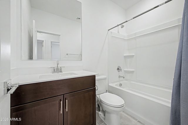 8825 W ALBENIZ Place, Tolleson, AZ 85353