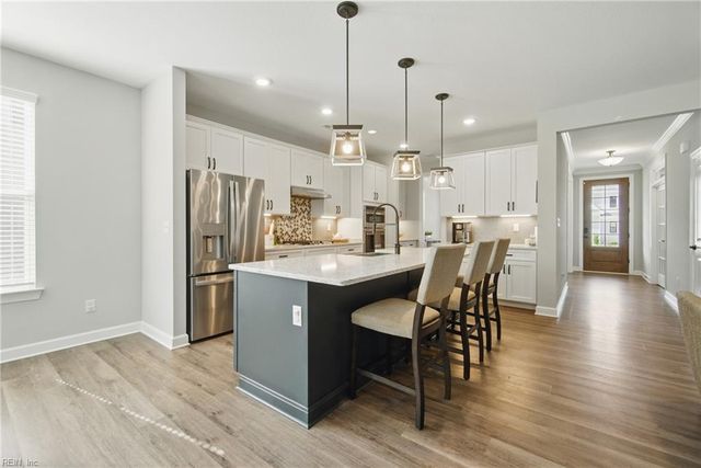 1028 Egret LN, Suffolk, VA 23434