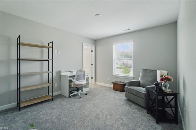 1028 Egret LN, Suffolk, VA 23434