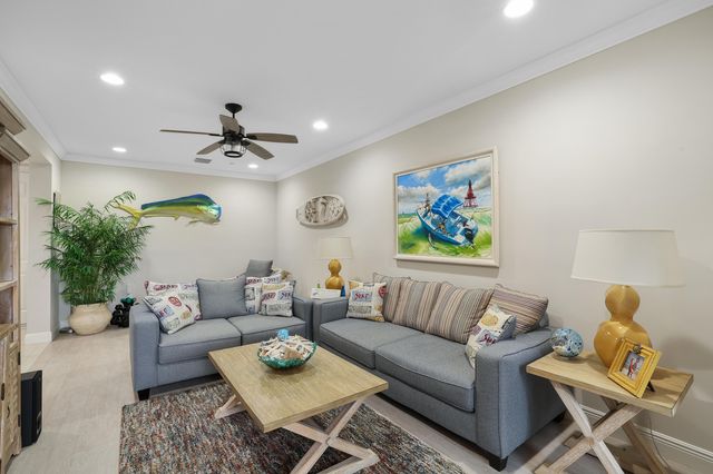 144 Tierra Lane 13, Jupiter, FL 33477