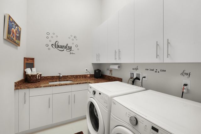 144 Tierra Lane 13, Jupiter, FL 33477