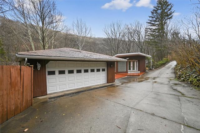 3340 Lincoln Highway, Unity Twp, PA 15650