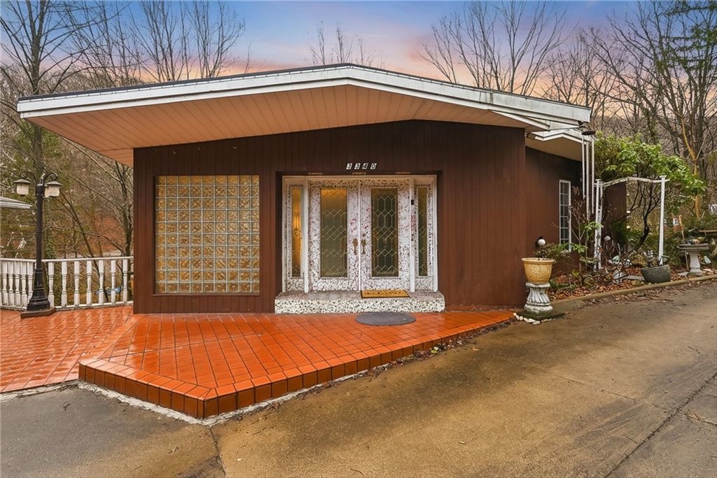 3340 Lincoln Highway, Unity Twp, PA 15650