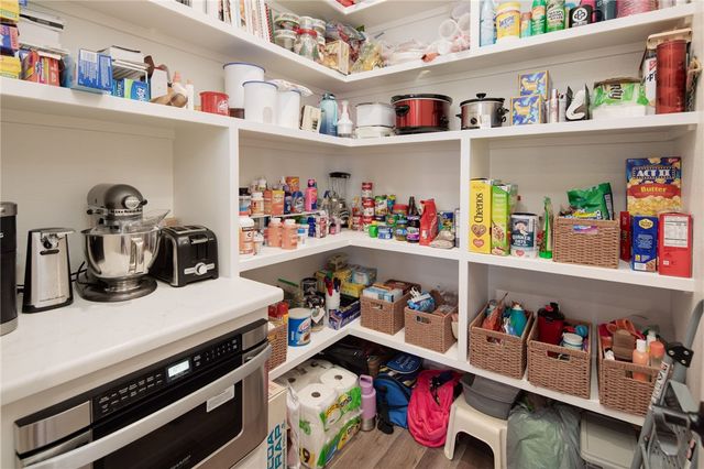 2120 Madden Circle, College Station, TX 77845