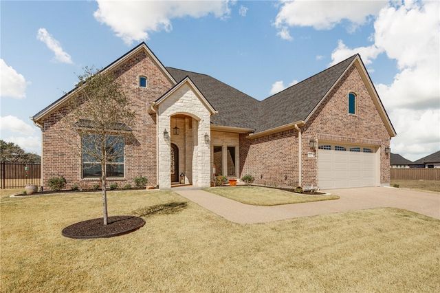 2120 Madden Circle, College Station, TX 77845