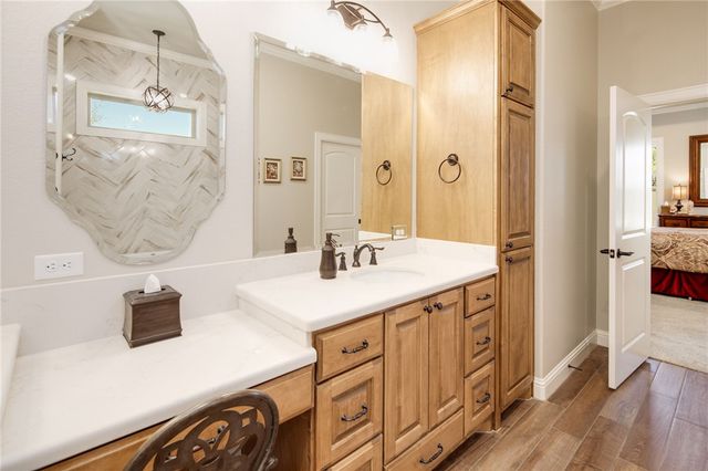 2120 Madden Circle, College Station, TX 77845