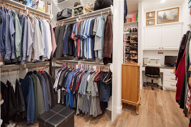 2120 Madden Circle, College Station, TX 77845