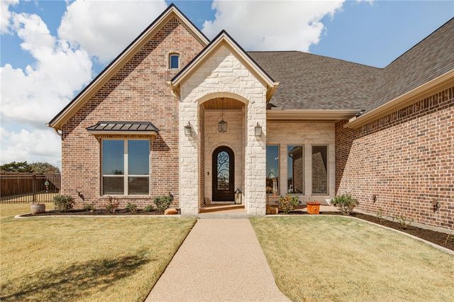 2120 Madden Circle, College Station, TX 77845