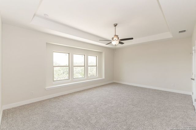 677 CIRCLEVIEW DR, Canyon Lake, TX 78133