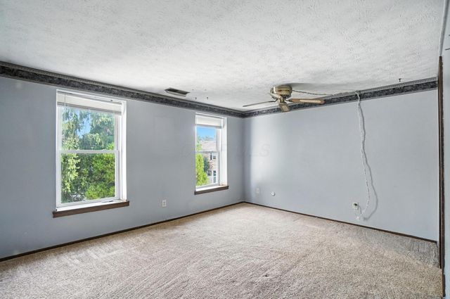 106 E Ticonderoga Drive, Westerville, OH 43081