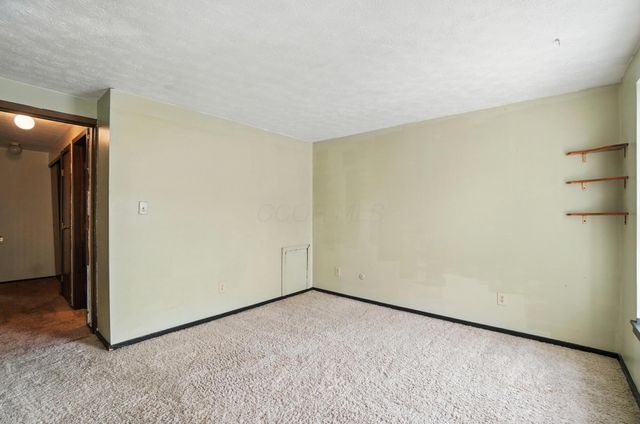 106 E Ticonderoga Drive, Westerville, OH 43081