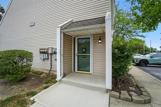 106 E Ticonderoga Drive, Westerville, OH 43081