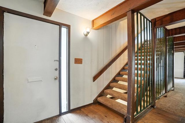 106 E Ticonderoga Drive, Westerville, OH 43081